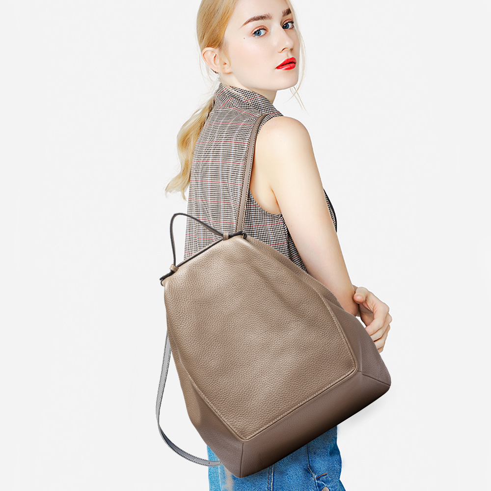 Zency 女性 100% 本革盗難防止バックパック大容量バ - Travel Backpack Anti Theft のレビューと価格